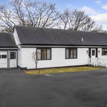 Cayuga Bungalow On Lake—Sleeps 13—Outdoor Firepit Lansing ภายนอก รูปภาพ