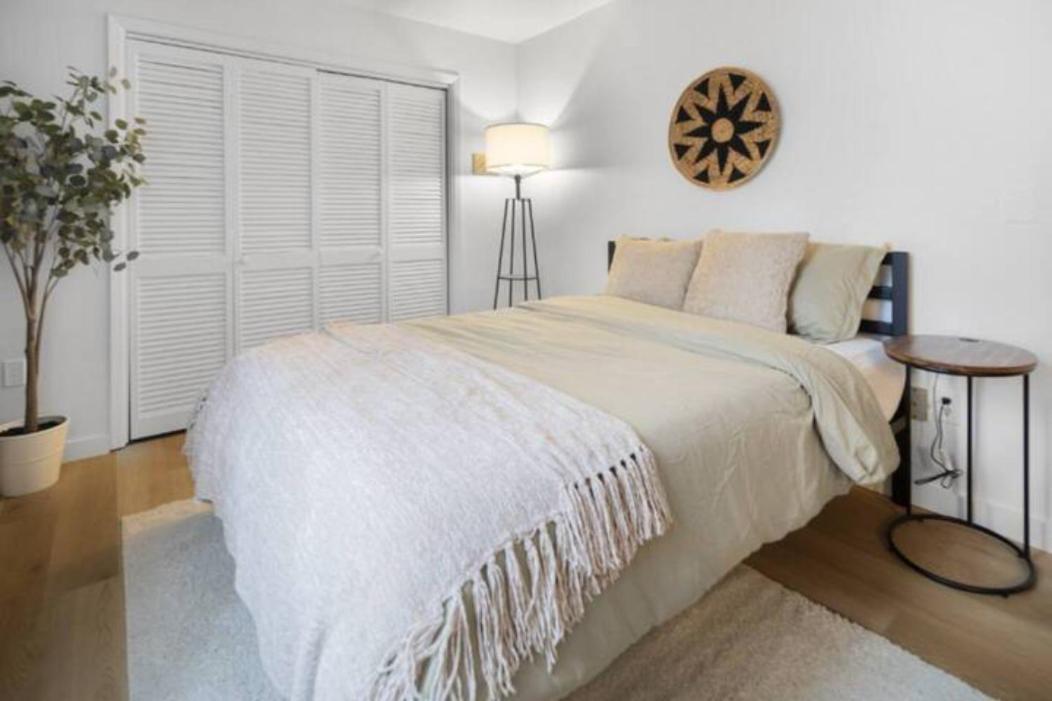 Cayuga Bungalow On Lake—Sleeps 13—Outdoor Firepit Lansing ภายนอก รูปภาพ